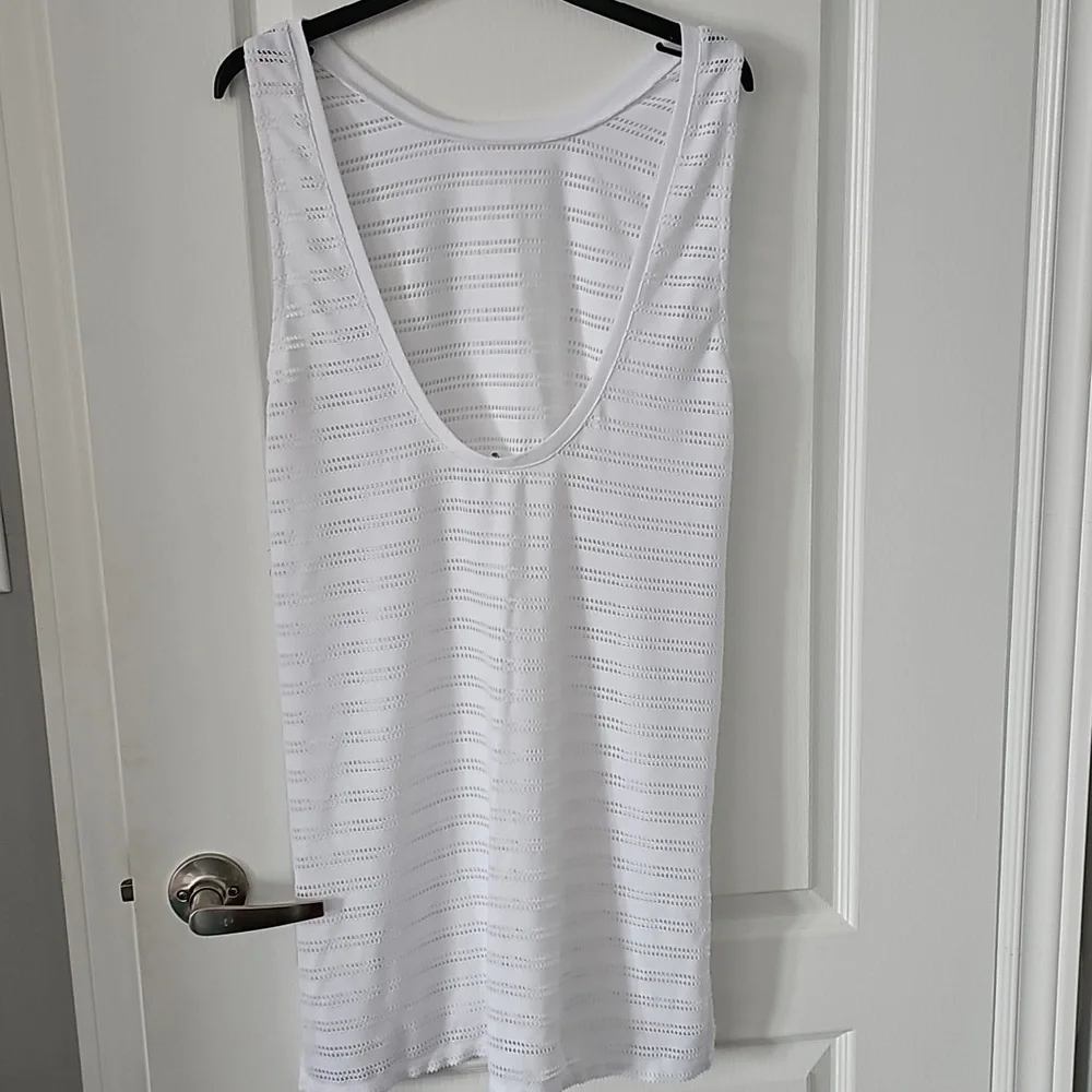 Simons Coverup - Picture 2 of 2